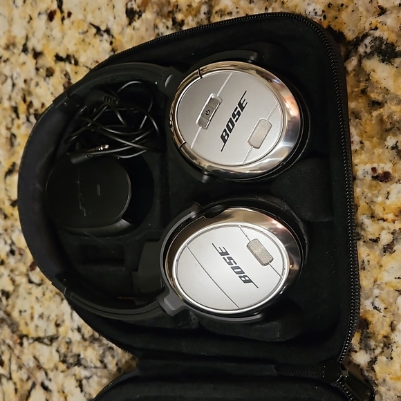 Bose Headphones Bose Acoustic Noise Cancelling Headphones Wire